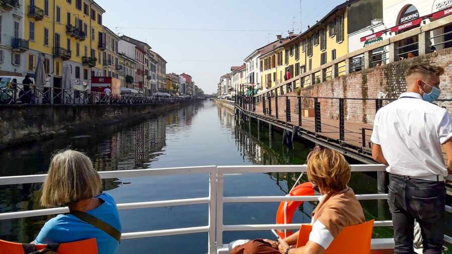Milan: Navigli District Canal Boat Tour with Aperitivo - Church of San Cristoforo sul Naviglio: a quiet landmark moment