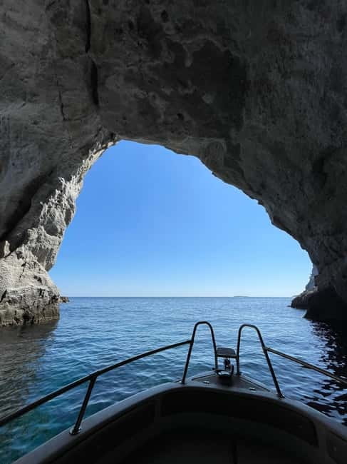 Milos: Self-Driving Boat Tour to Kleftiko - Your “Own Route” Along Milos’ Bays and Coastline