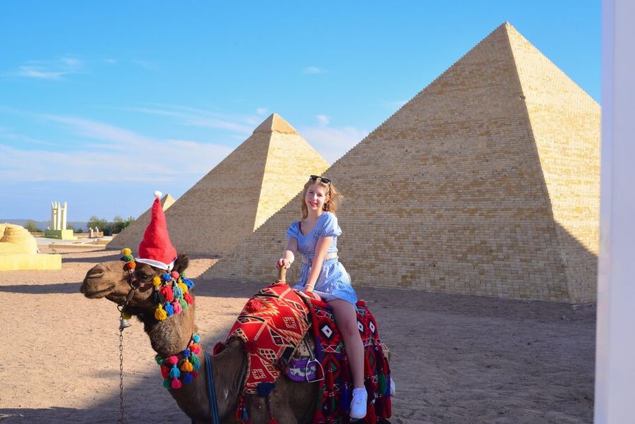 Mini Egypt Private Tour with Transfers & Pedal Boat Ride - The Private Guide Experience: Where It Can Shine or Fall Flat