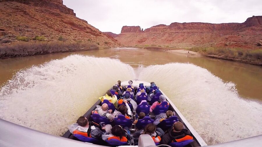 Moab: 1-Hour Colorado River Speed Boat Tour - Jet boat fun near Moab: what you’re paying for