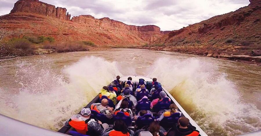 Moab: 1-Hour Colorado River Speed Boat Tour - Meeting at 1861 N Hwy 191 and getting to the dock