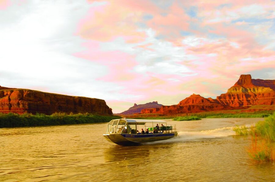 Moab: Colorado River Sunset Boat Tour with Optional Dinner - Hearing the guide: geology, history, and the corny-but-fun style