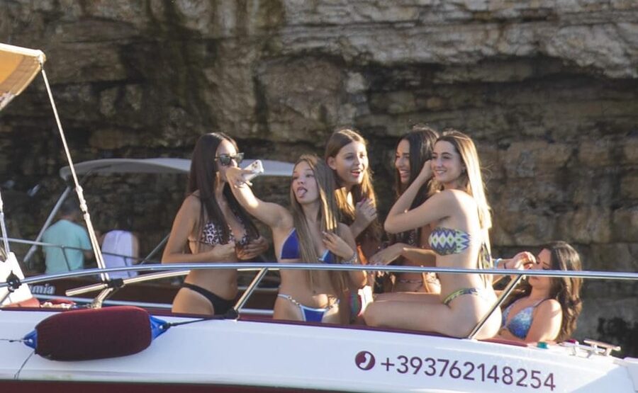 Monopoli: Exclusive Shared Boat Tour - First stop: meeting at Largo Castello in Monopoli