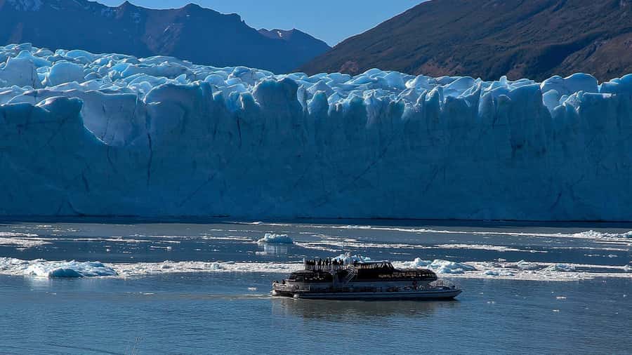 Moreno Glacier: Tour from El Calafate with tour guide, walkways, and boat ride - Key highlights that make this tour worth your time