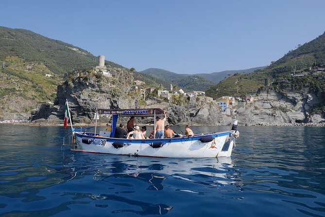 Morning Boat Tour to Cinque Terre with brunch - Manarola: the villages from water between swims