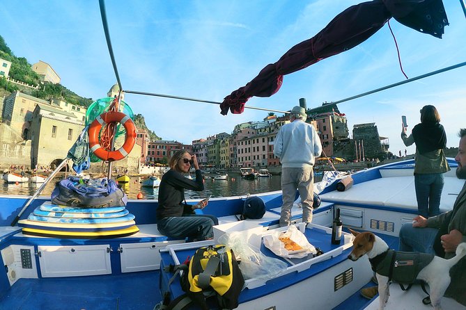 Morning Boat Tour to Cinque Terre with brunch - The national park segment: a full stretch of coast time