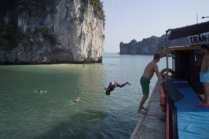 Most favorite full day boat tour with kayaking in Lan Ha bay, Ha Long bay - Three-peach beaches and Thap Nghieng Island: swim, snorkel with your mask, and relax