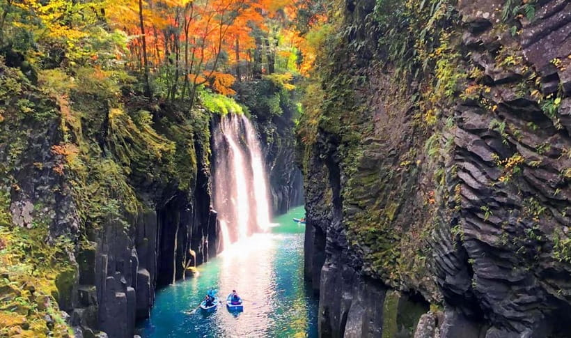 Mt. Aso & Takachiho Gorge Tour with Optional Boat Ride - Nakadake Crater at Mt. Aso: The View Depends on Gas, Not Weather