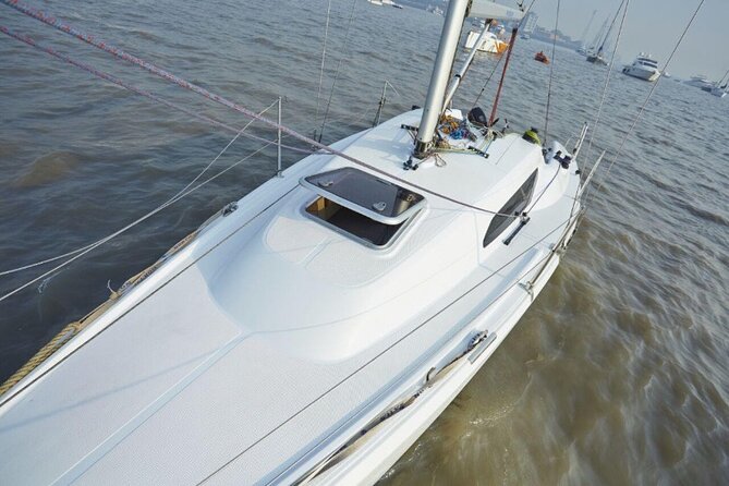 Mumbai Private Sunrise/Sunset Sailing 8ppl Boat Tour - Choosing Sunrise or Sunset: When the City Looks Different