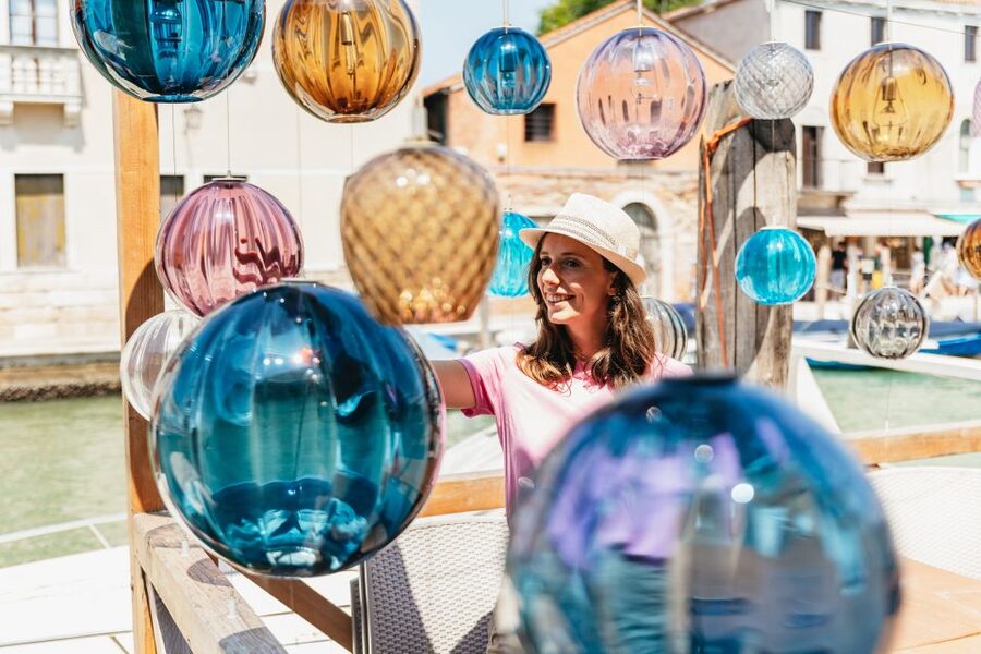 Murano & Burano: Boat Tour with Guide & Glass Factory Visit - Getting to your boat: San Marco or Ferrovia (and why that matters)