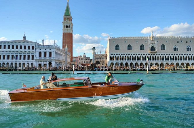 Murano Glassblowing Tour: Boat Ride & Factory Visit - Who this tour is best for