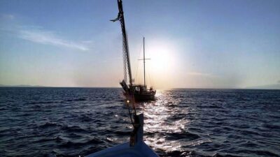 Mykonos: Sunset Boat Trip with Snacks and Drinks - Little Venice: What You’ll See and How to Enjoy It