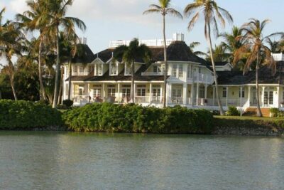 Naples Sightseeing Boat Tour - The Gordon River leg: where the stories start
