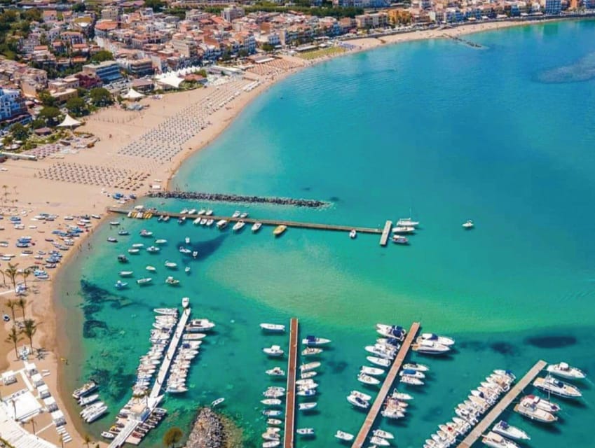 Naxos: Isola Bella, Blue Grotto, & Mazzarò Bay Boat Tour - The vibe on the water: guides make a big difference