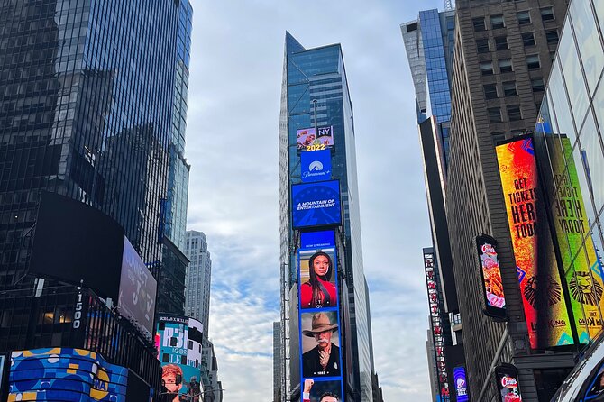 New York City Sightseeing Bus Tour and Boat Ride - Washington Square Park (30 Minutes): A Shortcut to Great Views