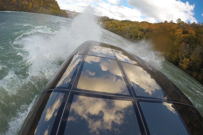 Niagara CANADA, Domed (Dry) Jet Boat Tour - A Dry Domed Niagara Jet Boat Ride (Minus the Falls in Sight)