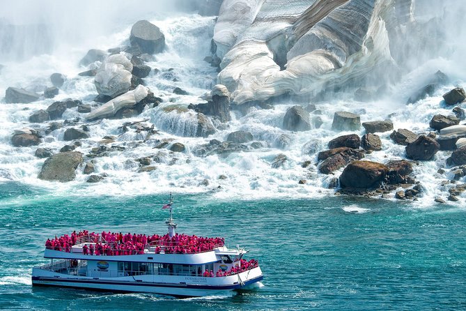Niagara Falls Canada Tour, Boat, Skylon Tower & Maple Tasting - The Niagara stops on land: Oakes Garden Theatre and Clifton Hill area