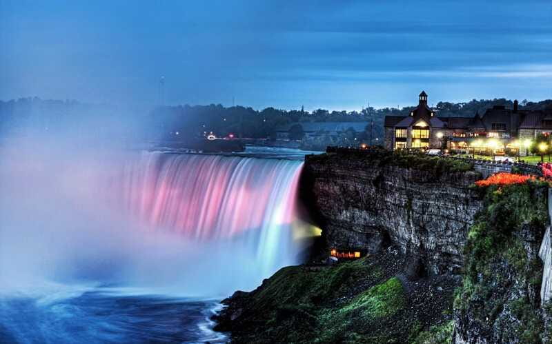 Niagara Falls: Day & Night Tour with Boat Ride and Dinner - Skylon Tower at nightfall: the 360-degree view you can plan around