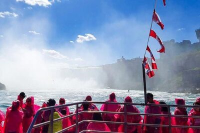 Niagara Falls, Niagara-on-the-Lake, Boat Tour from Toronto - Stop 1 and Stop 2: the early Niagara views that set your expectations