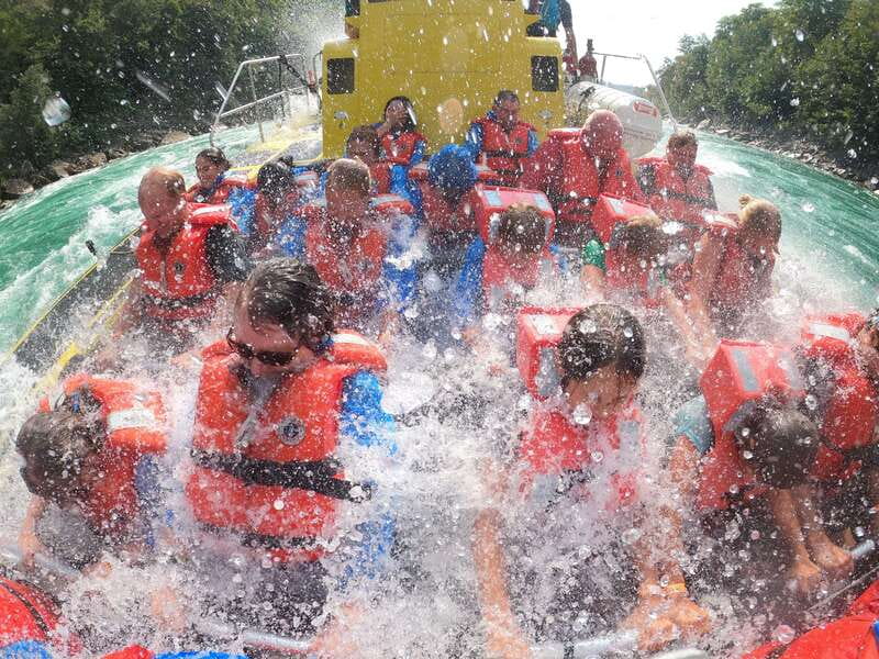 Niagara Falls, ON: Jet Boat Tour on Niagara River - Guides, humor, and the history you can hear