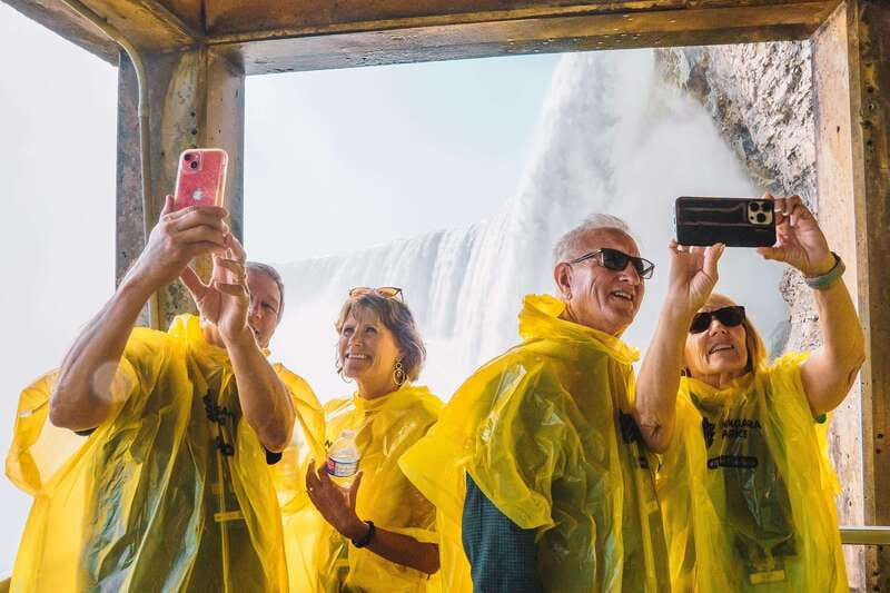 Niagara Falls Tour: Boat Ride, Journey Behind Falls and more - Key takeaways before you go