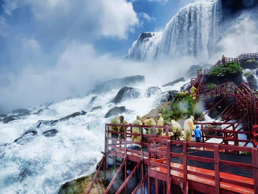 Niagara Falls, USA: All Inclusive Maid Of Mist Boat Tour - Break time and what to pack: keeping energy up without slowing down