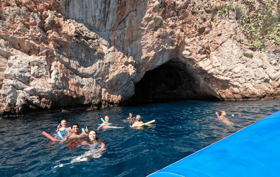 Nice: Monaco & Mala Caves Boat Trip with Snorkeling - What’s included, what to pack, and the one big safety rule