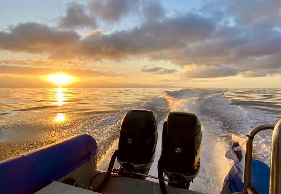 Nice: Sunset Boat Tour with Wine and Local Snacks - Watching the sunset from the Cap de Nice area