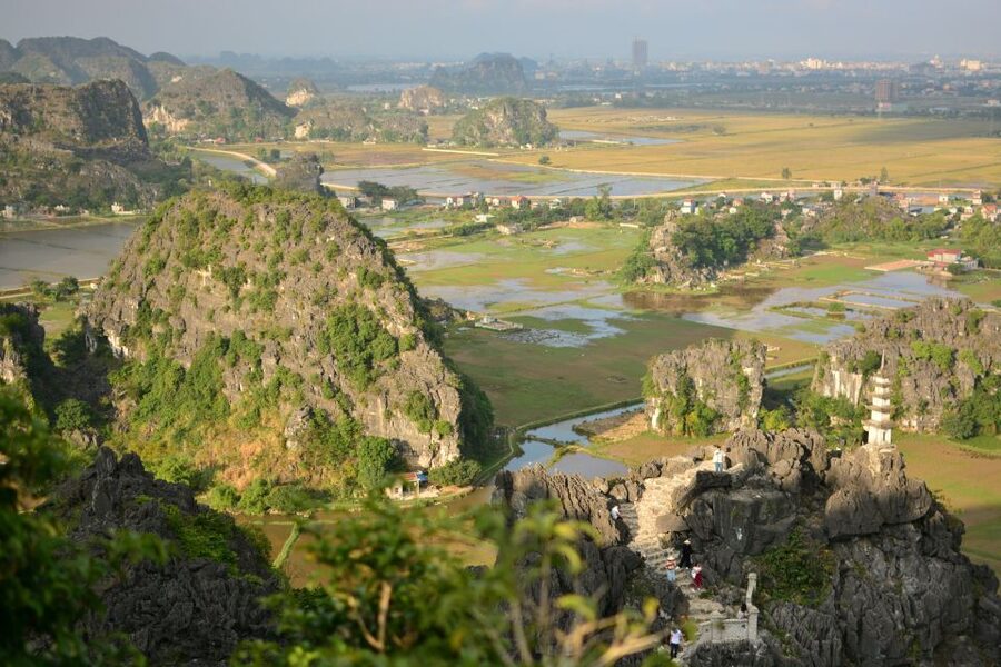 Ninh Binh: Hoa Lu, Mua Cave, and Trang An Tour and Boat Ride - Pacing, timing, and what to pack so the day feels good