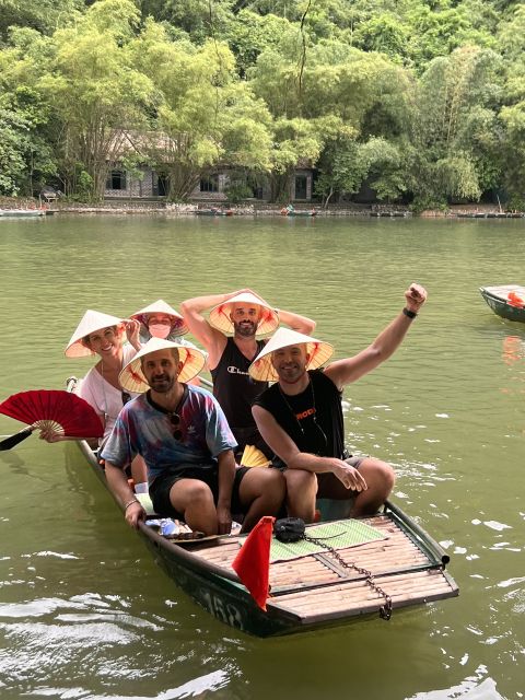 Ninh Binh Tour: Full-Day Hoa Lu and Tam Coc Boat Tour - Quick hits before you go