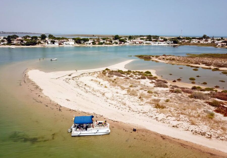 Olhão: 3-Hour Ria Formosa Boat Tour - Stop 1 on the barrier islands: the white-sand beach swim