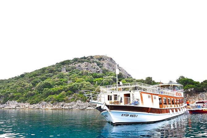 Ölüdeniz: Butterfly Valley Boat Trip with Buffet Lunch - Ölüdeniz to Fethiye by gulet: how the day actually runs