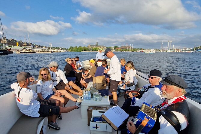 Open Electric Boat Ride in Stockholm with Live-Guide - Meeting at Skeppsbron: your easy start on the water