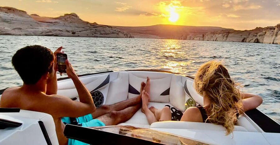 Page: Antelope Canyon Boat Tour with Lake Powell & Glen Dam - Key things that make this tour worth your time