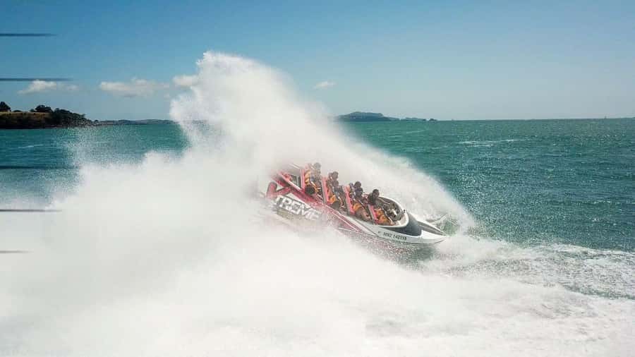 Paihia: Bay of Islands 30-minute Adventure Jet Boat Trip - Key takeaways before you book