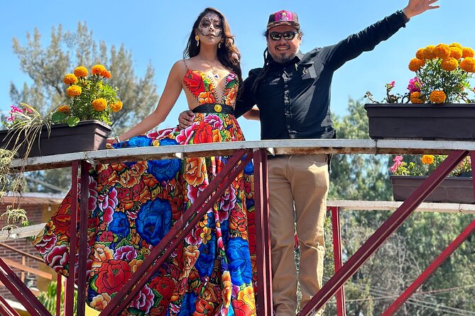 Pako ToursMX Trajinera Fiesta Float- Xochimilco Mexico City - A Trajinera Fiesta Float on the Xochimilco Canals