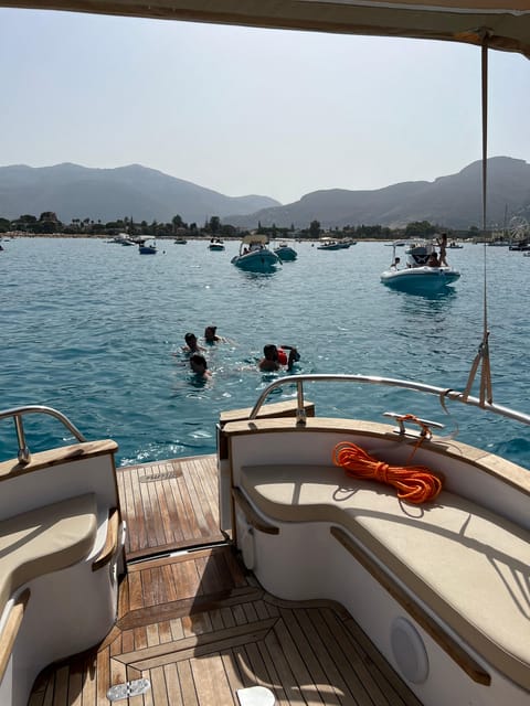 Palermo by Sea: Relaxing Boat Tour with Aperitif - Viewpoint stop and Grotta della Regina aperitif: the real finale