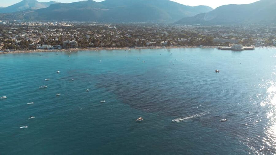 Palermo by Sea: Relaxing Boat Tour with Aperitif - The 8.5m Sorrento gozzo: comfort that matches the calm pace