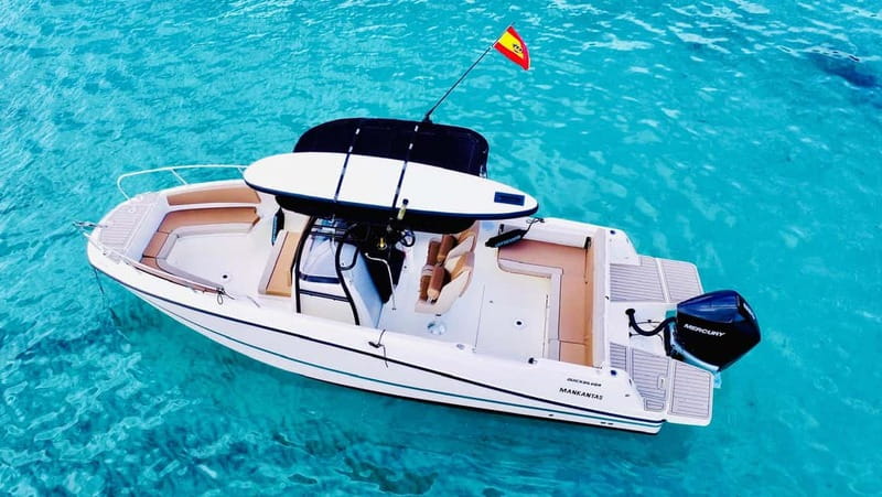 Palma de Mallorca: Private Boat Tour with Snorkel and Paddle - Why a private boat from Club de Mar feels different