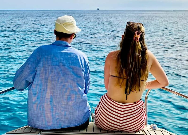 Palma de Mallorca: Private Boat Tour with Snorkel and Paddle - The Bay of Palma swim plan: photo stops and first anchoring