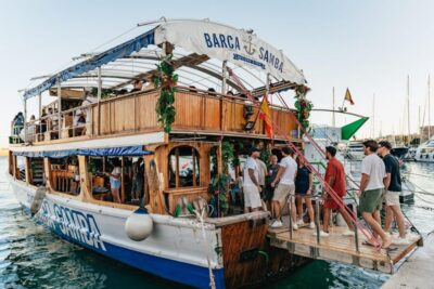 Palma de Mallorca: Sunset Boat Tour - Finding Barca Samba and surviving pier parking