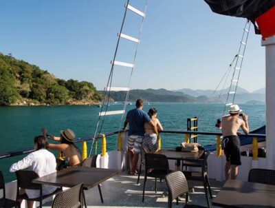 Paraty Bay: Islands & Beaches Boat Tour with Snorkeling - Boarding setup: restrooms, bar and restaurant, and room to spread out