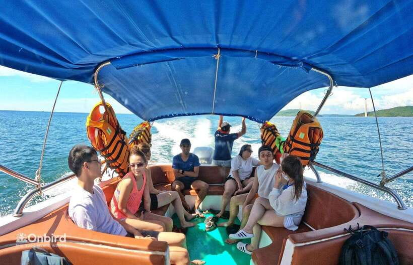 Phu Quoc: Speed Boat Tour 4 Islands - 2 Reefs Snorkeling - Getting to the water: pickup reality and timing