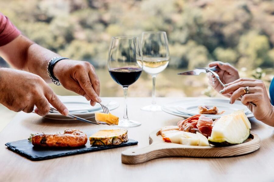 Pinhão: Douro River Boat Tour with Lunch - Quick hits before you go