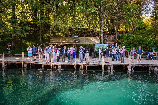 Plitvice Lakes - Day Tour with Boat Ride - TICKETS RESERVED - Entering Plitvice smoothly: reserved tickets and route choice