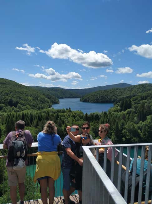 Plitvice Lakes: Guided Walking Tour with Bus and Boat Ride - Guides Make the Difference: Stories, Safety, and Smart Tips