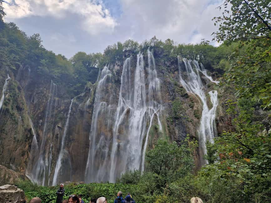 Plitvice: Plitvice Lakes Guided Tour with Boat Ride - Price and logistics: the value math you should do