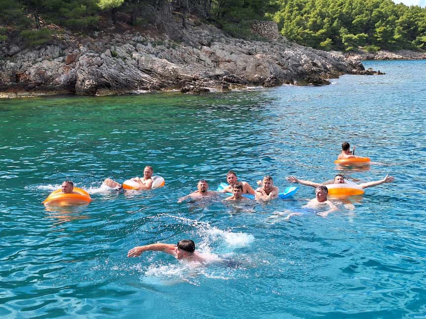 Podstrana: Full-Day Boat Trip to Brač and Shipwreck Kontesa - Hidden Bay on Brač: Swim From an Anchorage and Watch BBQ Happen