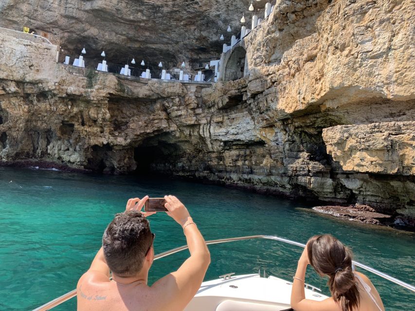 Polignano a Mare: Cave Boat Tour with Aperitif - Quick hits before you go