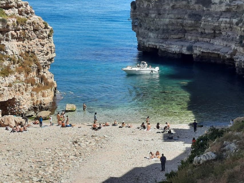 Polignano's coast and caves: a boat tour with drinks, swimming, music, and fun - Drinks, snacks, and music: the fun factor (without losing the story)